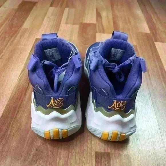💰HUGE CLEARANCE SALE 💰 Adidas Exhibit B Candace Parker Mid Womens Shoes sz 7.5 - Picture 8 of 13